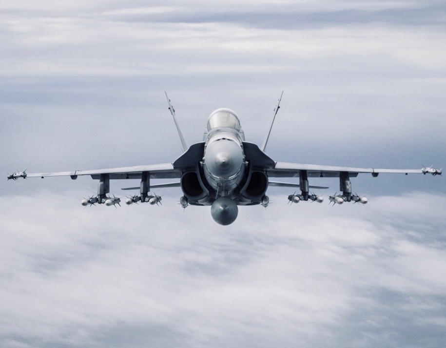 F-16 Fighter Jet Font view